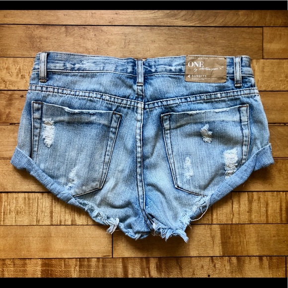 One Teaspoon Bandit Denim Shorts - Picture 3 of 3